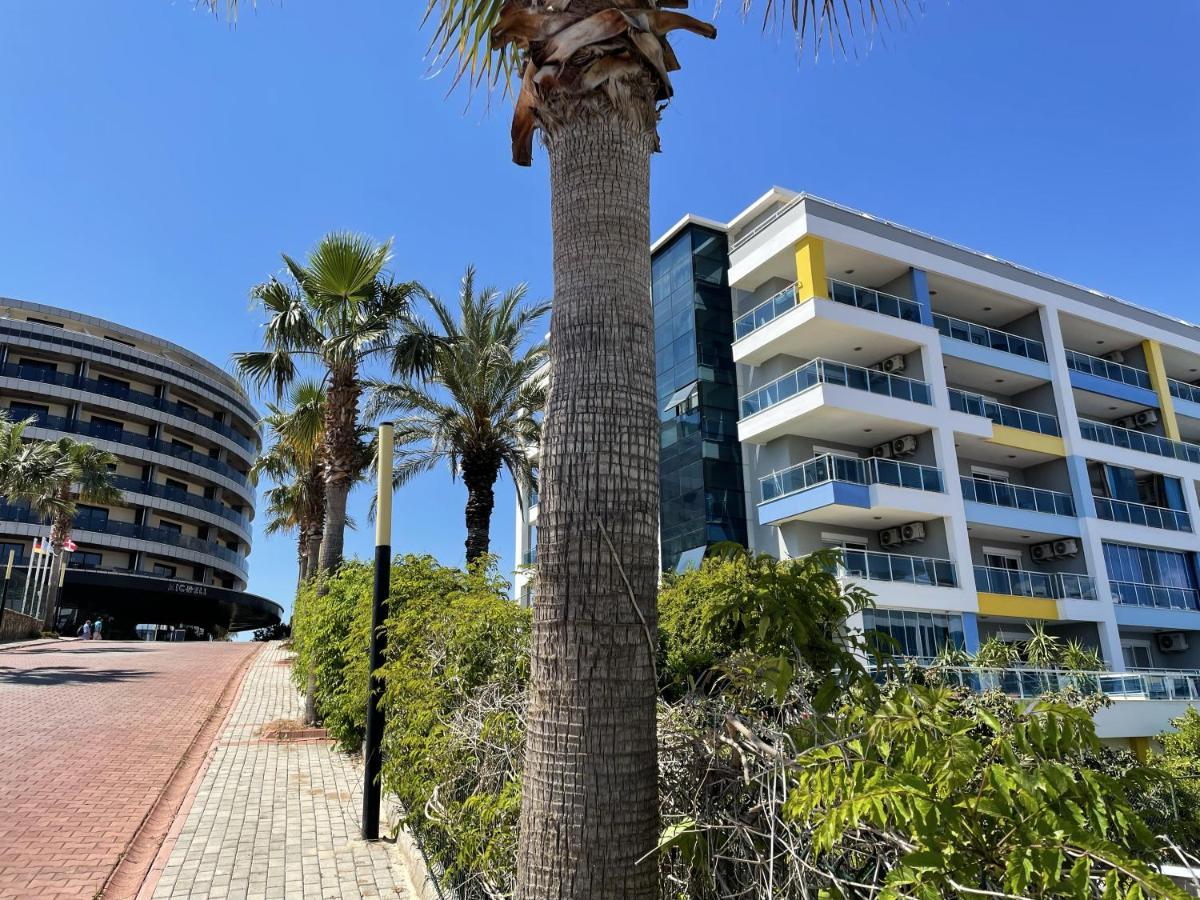Sa Apartments! 300M To The Beach Аланя Екстериор снимка